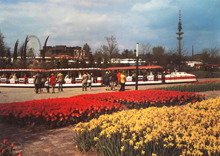 AK HH 1973 IGA wei�-rot-wei� 2teSerie -Zug  - -Campari