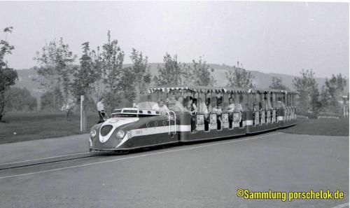 Foto BN 1979-09-01 BuGa rot 3teSerie -Zug 6- -Verpoorten- (2)