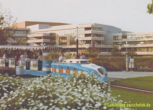 Foto HH IGA 1973 Zug 5 (S3) blau-weiß-blau