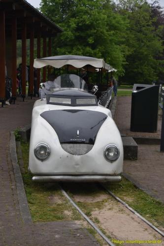 HS0 5864 (1)