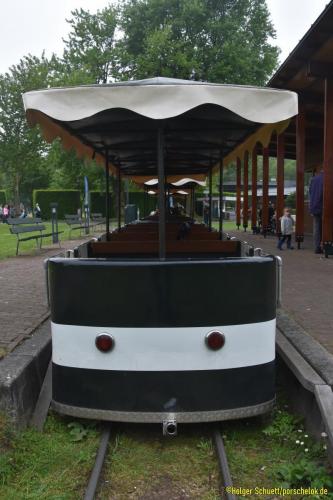 HS0 5872 (1)