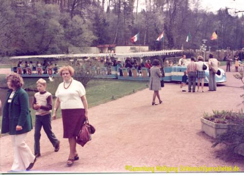 zug-blau-asko-schmidt (1)